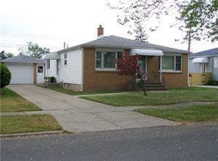 56 Santin Dr, Cheektowaga, NY 14225