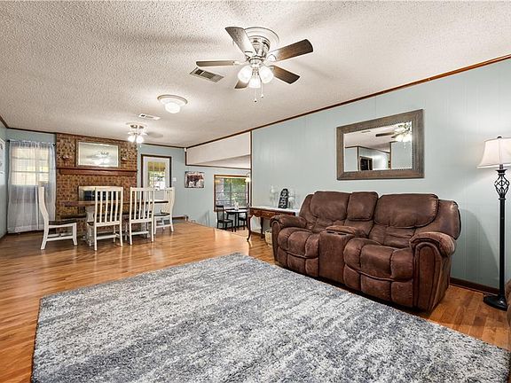 2nd image of 516 Ates Rd