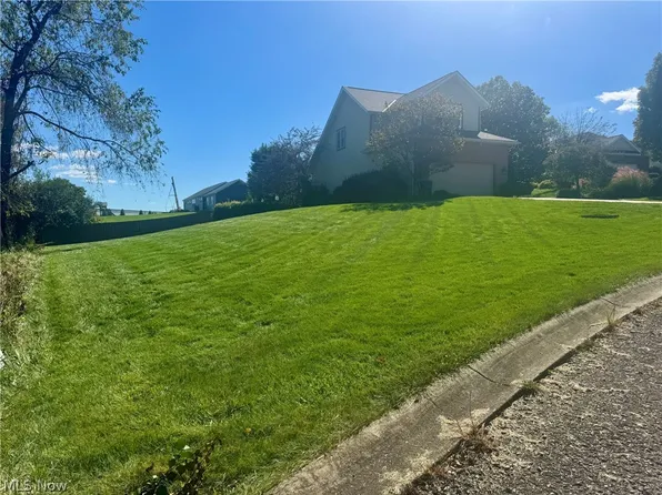 395 Walters Way, Zanesville, OH 43701