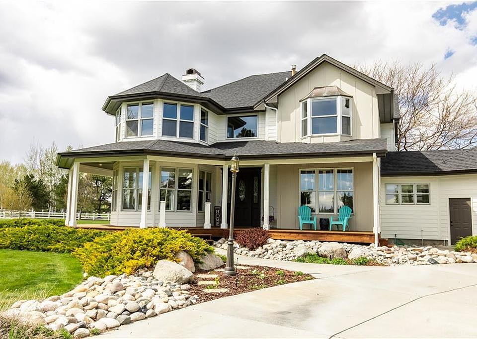 1st image of 1020 Larkspur Pl