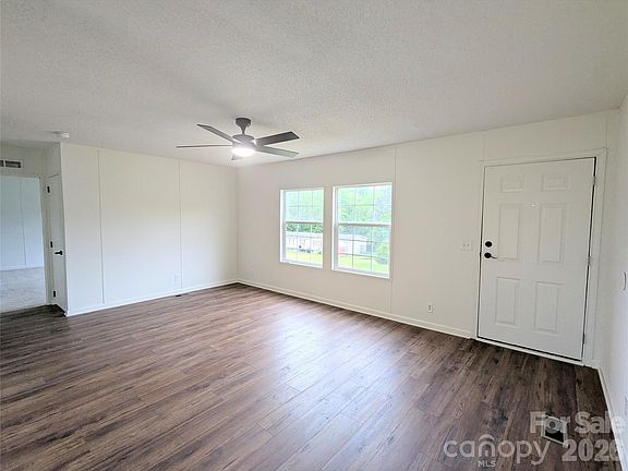 3rd image of 2032 Rocky Creek Ln