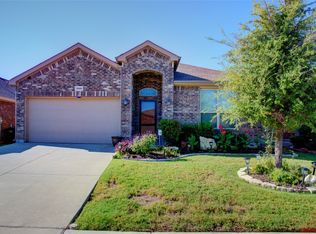 1908 Velarde Rd, Fort Worth, TX 76131