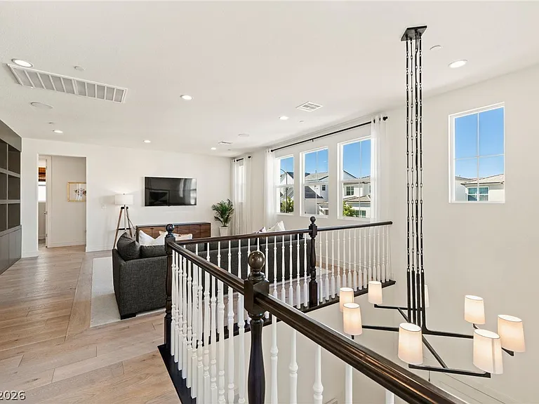 10125 Sequoia Glen Ave — Photo 24