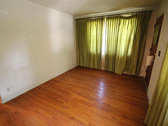 Living room...