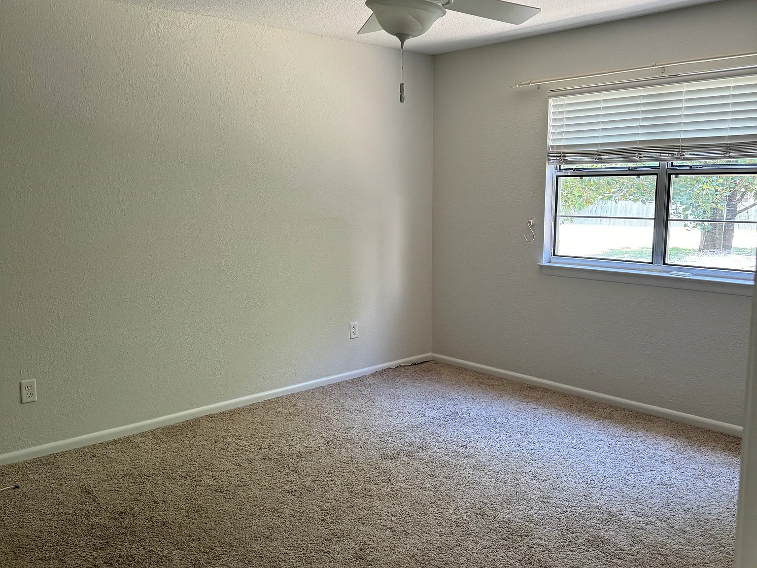1100 Shoreline Dr — Photo 4