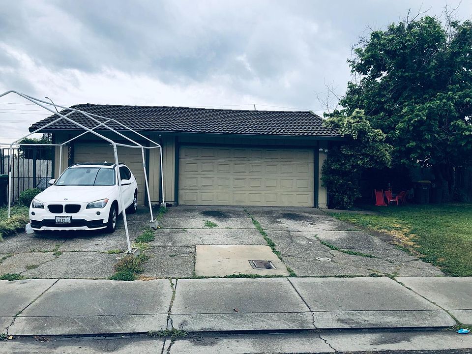 1st image of 2808 Amherst Dr