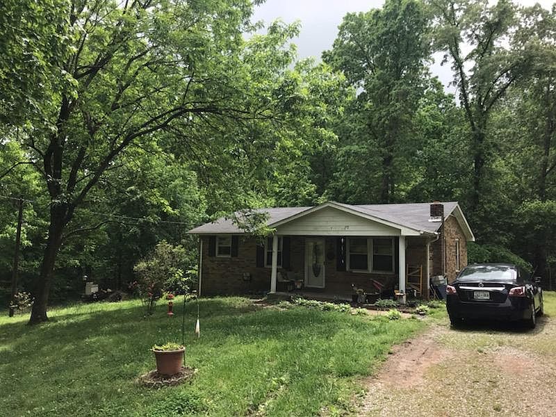 2nd image of 2207 Vineyard Field Dr