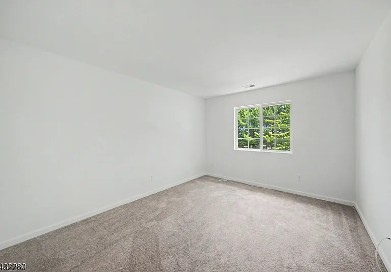 415 Union St — Photo 29