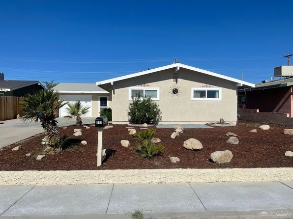 313 Lenore St, Ridgecrest, CA 93555