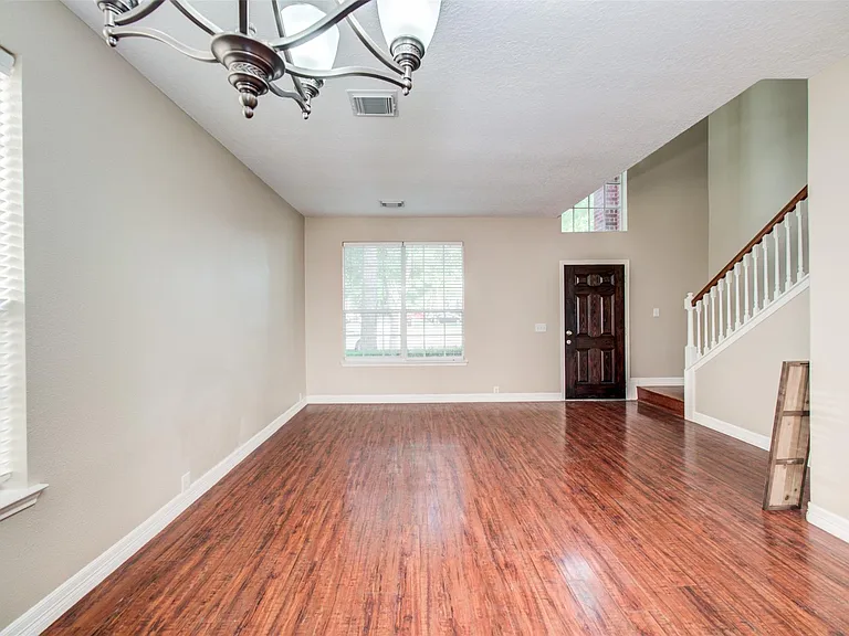 419 Thorpe Springs Dr — Photo 13