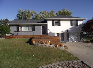 345 E Farragut St, Brookfield, MO 64628