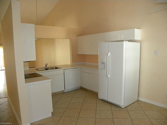3rd image of 6115 Thresher Dr