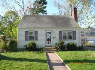 50 Whitney Rd, Manchester, CT 06040