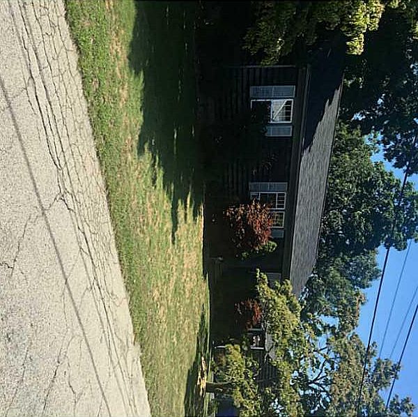 1st image of 40 Campbell Ave E