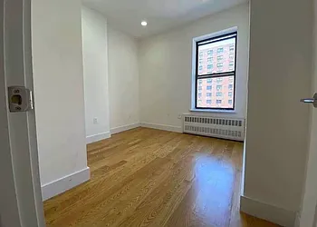 Rented by EastMount Realty LLC