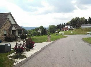 7 Puskar Ln, Canonsburg, PA 15317
