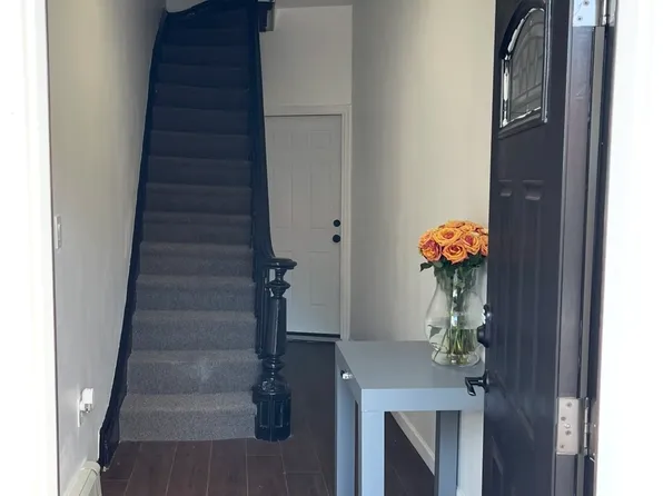 366 Bergen Avenue image 3 of 9