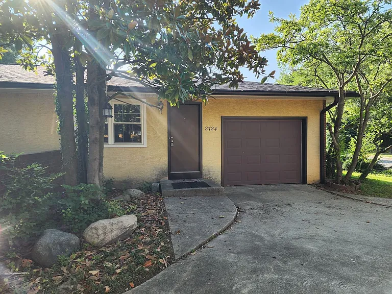 2724 Blendon Woods Blvd — Photo 2