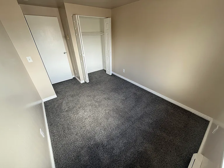 820 Moccasin Ln — Photo 7