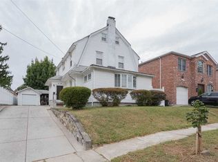 3358 156th St, Flushing, NY 11354