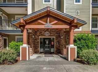 690 32nd St #B304, Bellingham, WA 98225