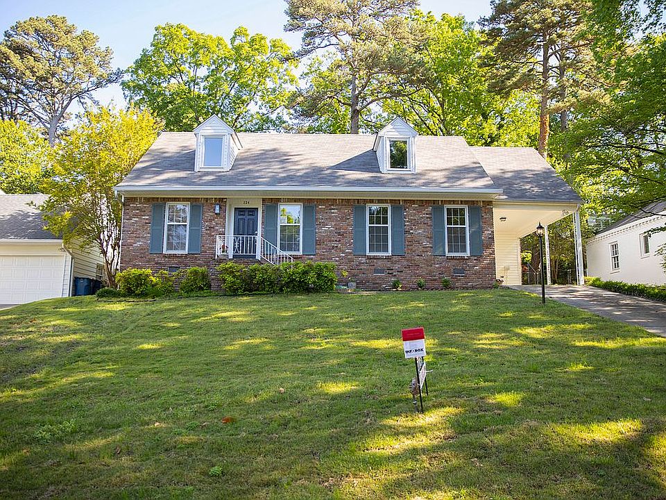 1st image of 224 Schoolwood Ln