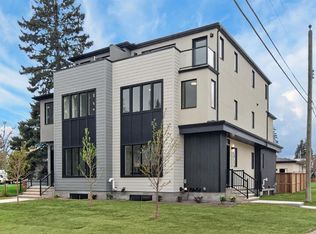 2333 NE 24th Ave SW, Calgary, AB T2T0Y5