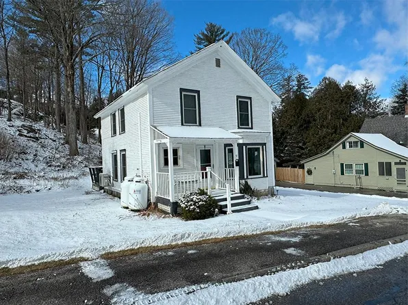 51 High Street, Proctor, VT 05765