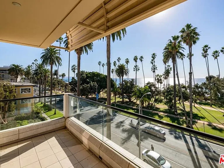 701 Ocean Ave #PHD — Photo 13