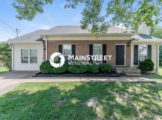 106 Creekside Ct, Hendersonville, TN 37075