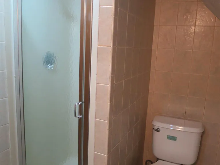 1 Winchester Pl — Photo 15