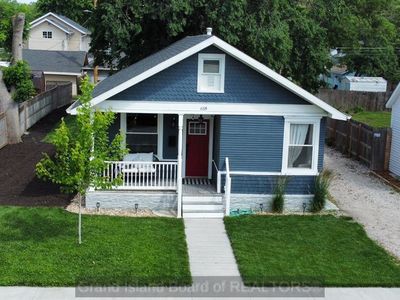 618 W 9th St, Grand Island, NE, 68801