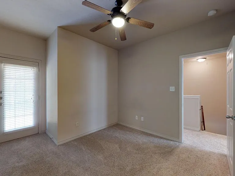 146 Forest Dr — Photo 11