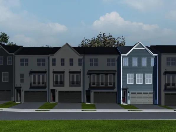 9704 Monarch Rd, Manassas, VA 20110