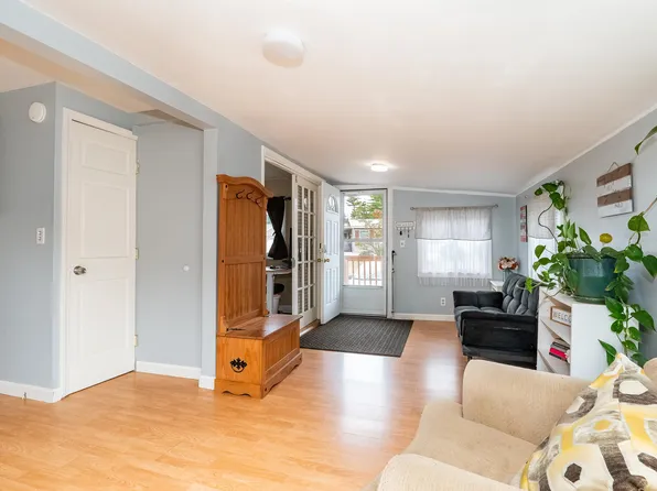 50 Peaceful Pines Circle, Farmington, NH 03835