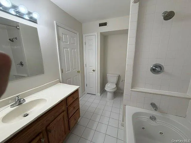 1403 Scarborough Dr — Photo 19