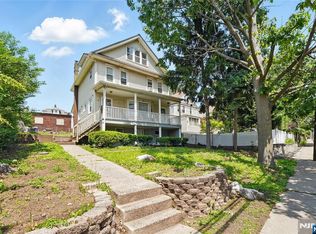 176 Teaneck Rd, Ridgefield Park, NJ 07660