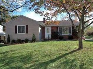 1540 Ridgeview Ave, Lancaster, PA 17603