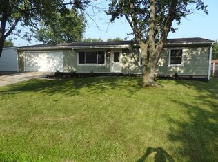 625 Oxford Rd, Valparaiso, IN 46385