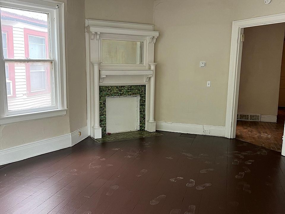 1st image of 721 Ashland Ave #3F