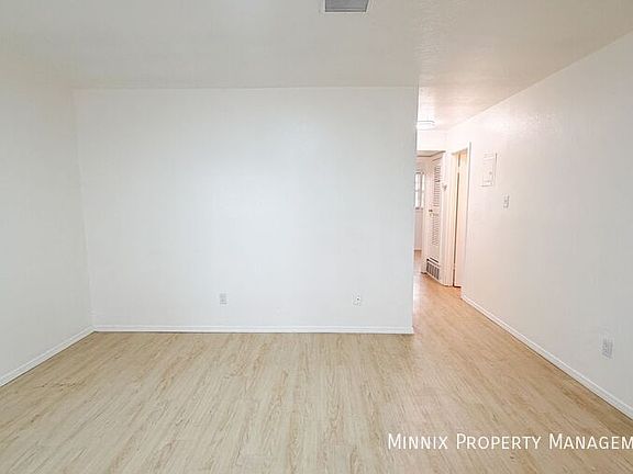 5th image of 5005 Avenue W #7