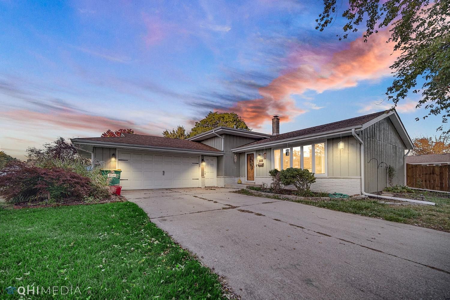 9135 Crestwood Ct, Munster, IN 46321 Zillow