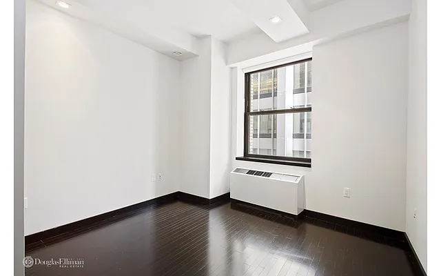 Rented by Douglas Elliman | media 37