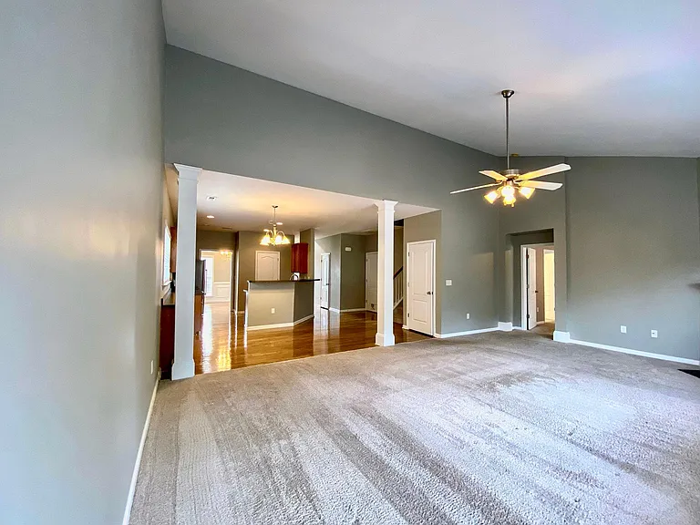 109 Paqcolet Dr — Photo 15