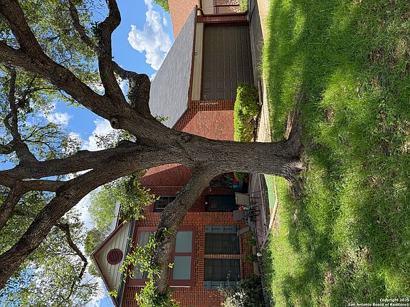 2nd image of 9323 Andersonville