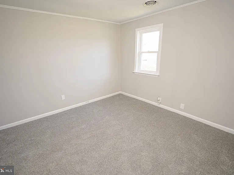221 Branch St — Photo 39