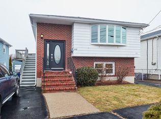 102 Cecilian Ave, Revere, MA 02151