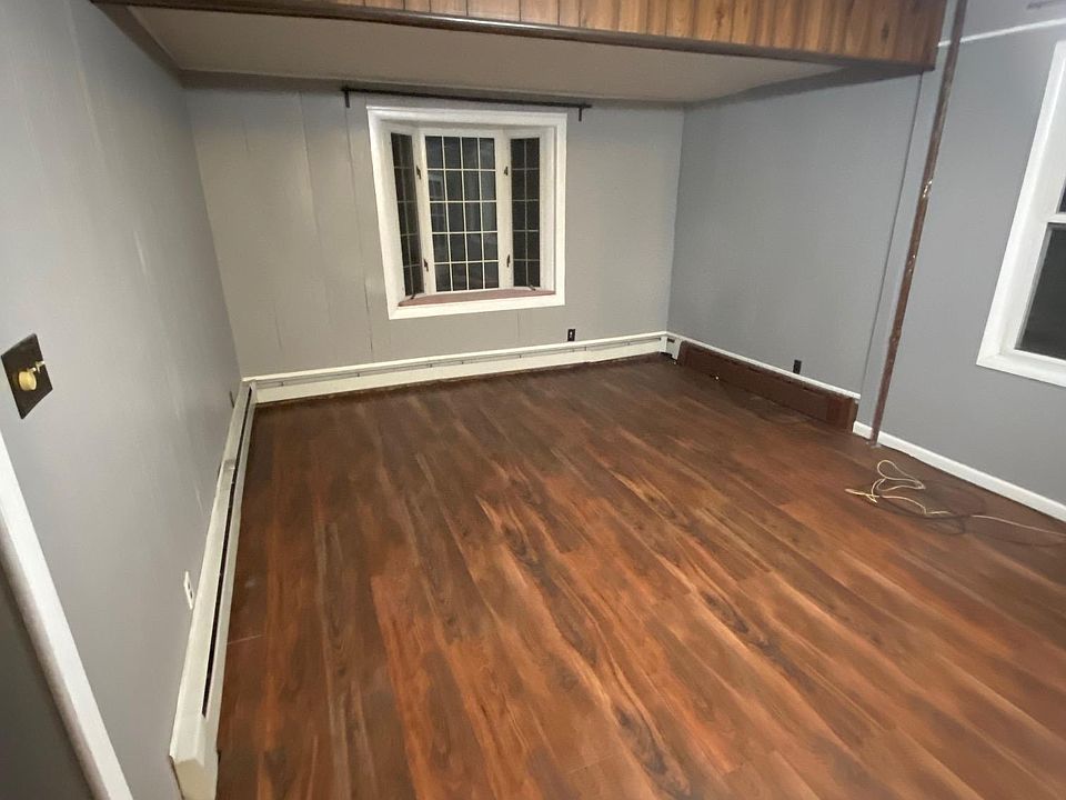 Living Room / Optional Large bedroom