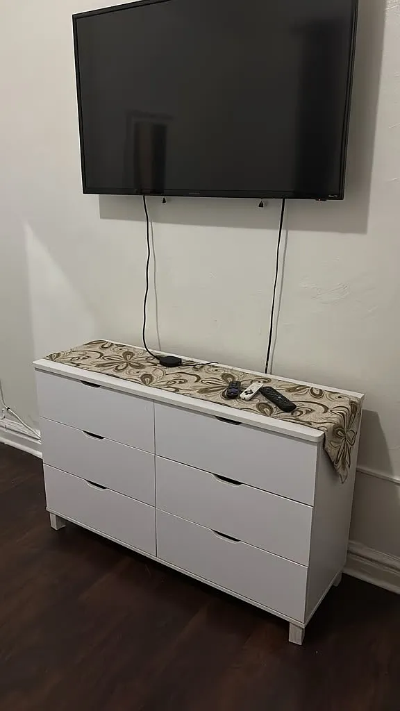 3 bed, $1,000 — Photo 3