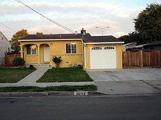 1st image of 26152 Underwood Ave